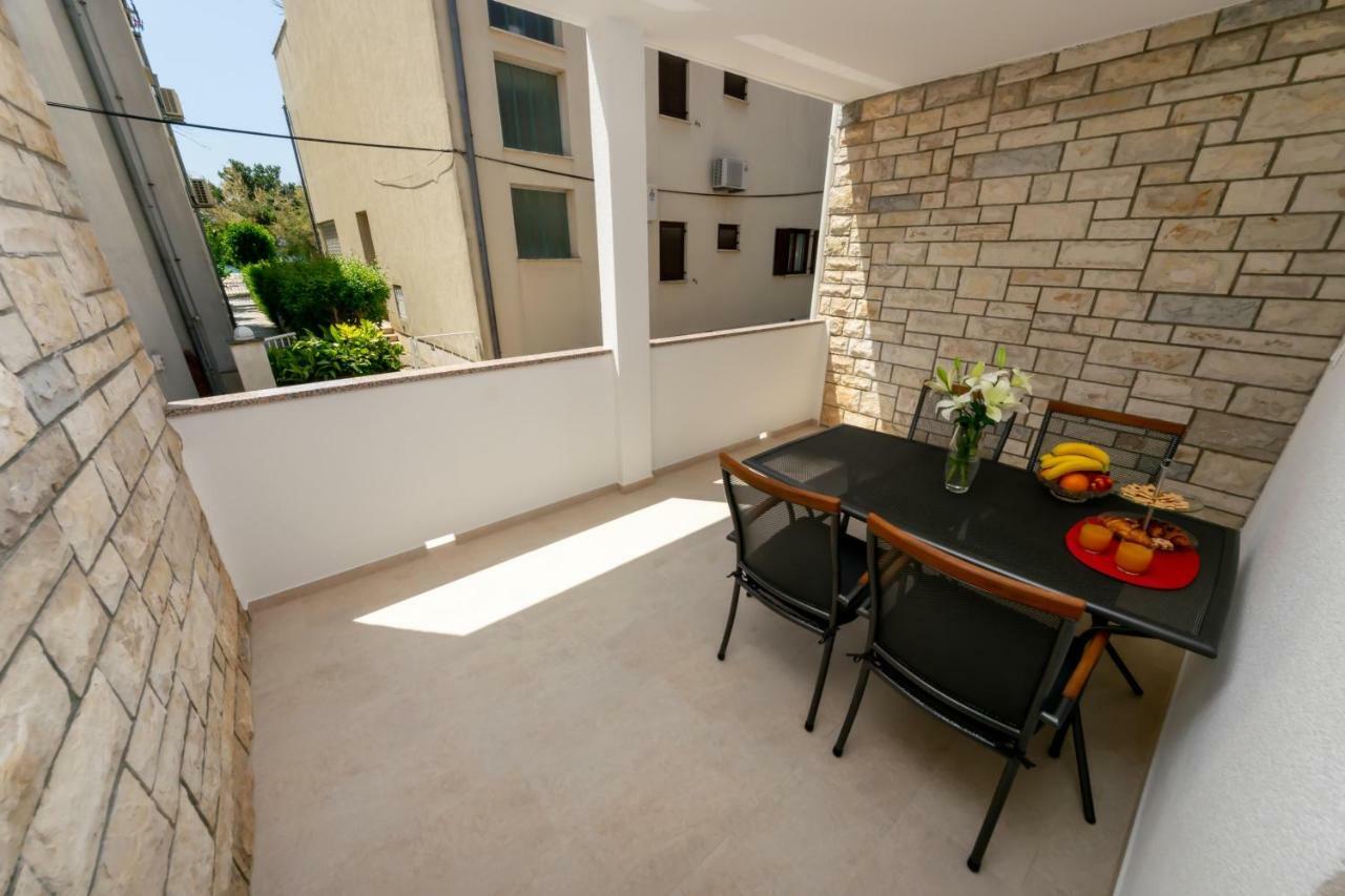 Apartments Filip Zadar Exterior photo